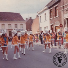 Cortège de l'Ascension - 1977 - Collection de la Famille GODEFROID (7).jpg