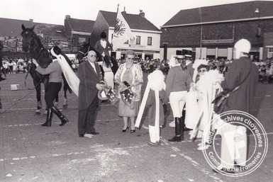 Cortège de l'Ascension - 1989 - Collection de la Famille GODEFROID (98)_1.jpg