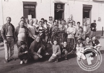 Les cyclos du Champ Perdu - 1989 - Collection de la Famille GODEFROID.jpg